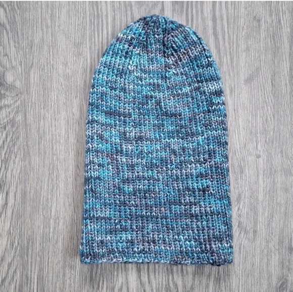 Handknit Merino Toque - Picture 2 of 4